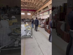 Một ngày để khách hàng nhận sản phẩm và ghé thăm nhà máy.