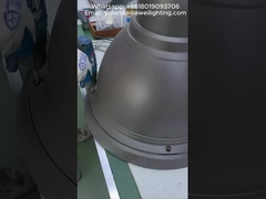 Đèn LED sân vườn hiện đại có nhiều kiểu dáng khác nhau và có thể tích hợp với các hệ thống điều khiển thông minh.