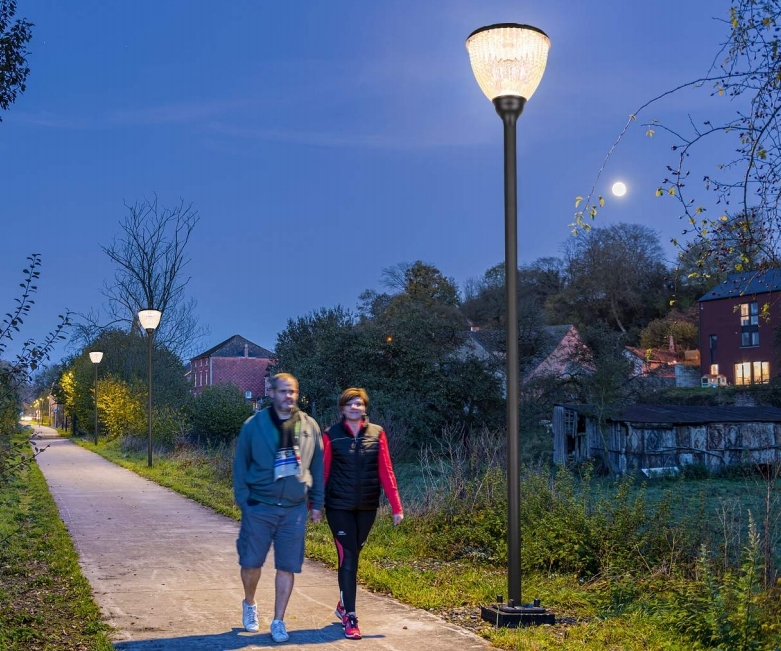 Blog công ty mới nhất về What Are the Best All-Weather Courtyard Lights for Residential Projects?