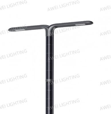 Mua Đèn đường năng lượng mặt trời cổ điển với đèn LED chiếu sáng mô-đun công suất 100W với tinh thể đơn được sử dụng trên đường đô thị. online manufacture