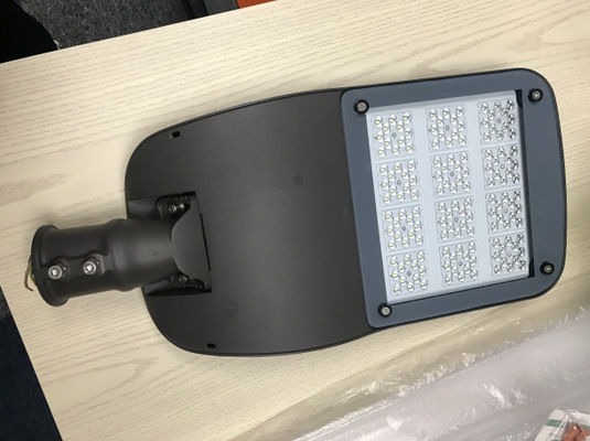 Mua Đèn đường LED ngoài trời 60W 100W 150W 200W Đèn đường LED ngoài trời chống nước IP65 Với Chứng chỉ CE Được sử dụng cho đường cao tốc, đường chính online manufacture